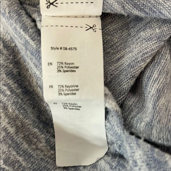 Source Unknown Light Blue Long Sleeve Top, Size Small - Picture 8 of 8
